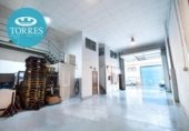 288m² warehouse industrial for sale in Málaga, in the area of Industrial Park Guadalhorce, Calle André Gide photo