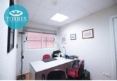288m² warehouse industrial for sale in Málaga, in the area of Industrial Park Guadalhorce, Calle André Gide photo