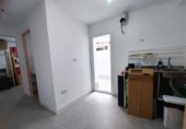 22m² commercial premises for sale in Seville, in the area of Hill of Florida, Calle Luis Montoto photo