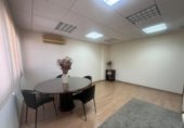 Oficina
en venda
amb 80m² a Arganda del Rey, Calle de Bilbao foto