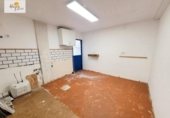 150m² commercial premises for sale in Valencia, in the area of Benicalap, Calle de la Florista photo