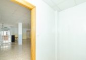 Local comercial
en venda
amb 113m² a Cartagena, a la zona de Pou Estret, Calle Saura Toboso foto