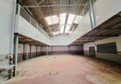 750m² bureaux pour vente à Alcira, Avenida del Parque photo