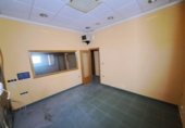 750m² bureaux pour vente à Alcira, Avenida del Parque photo