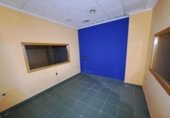 750m² bureaux pour vente à Alcira, Avenida del Parque photo