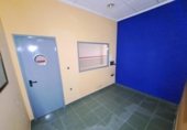 750m² bureaux pour vente à Alcira, Avenida del Parque photo