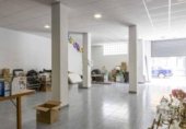 130m² commercial premises for sale in Albalat dels Sorells, Calle Mayor photo