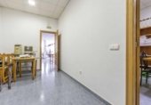 130m² commercial premises for sale in Albalat dels Sorells, Calle Mayor photo
