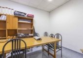 130m² commercial premises for sale in Albalat dels Sorells, Calle Mayor photo