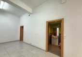 270m² locaux commerciaux pour vente à Saragosse, Avenida de Tenor Fleta photo
