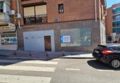 Local comercial en venta con 252m² en Leganés foto