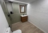 Local comercial en venta con 79m² en Valencia, en la zona de la Carrasca, Calle Serpis foto