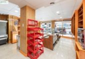 Local comercial
en venda
amb 90m² a Granada, Paseo del Charcón foto