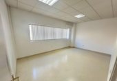 460m² entrepôt industriel pour vente à Dos Hermanas, Pasaje Areca photo