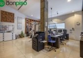 Oficines
en venda
amb 313m² a Granada, a la zona de Albaida, Calle Curro Cuchares foto
