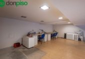 Oficines
en venda
amb 313m² a Granada, a la zona de Albaida, Calle Curro Cuchares foto