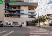 Oficines
en venda
amb 313m² a Granada, a la zona de Albaida, Calle Curro Cuchares foto