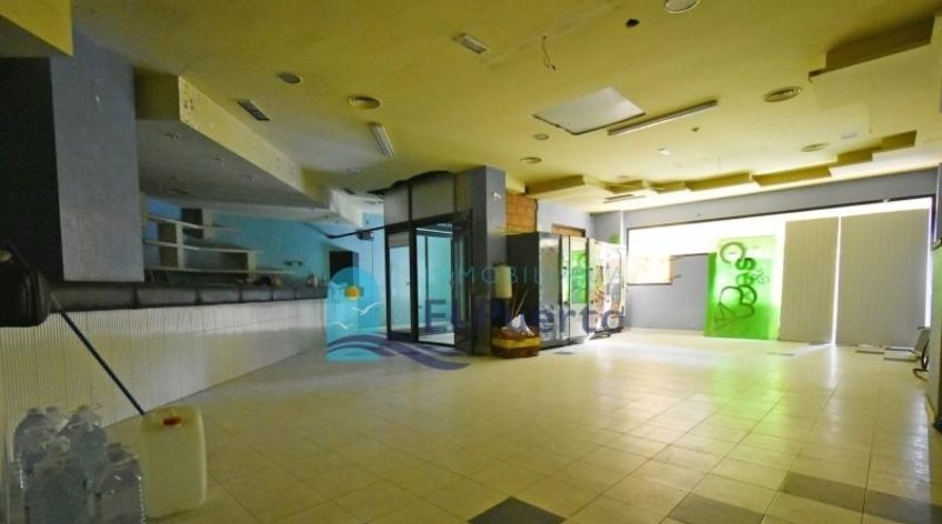 Local comercial