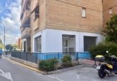 105m² commercial premises for sale in Algeciras, Plaza Alta photo