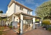 Local comercial en venta con 690m² en Canet de Mar, Avinguda Llimoners foto