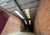 200m² entrepôt industriel pour vente à Monistrol de Montserrat, Carrer Montserrat photo