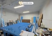 164m² commercial premises for sale in Castelldefels, Carrer de Rafael Casanova i Comes photo
