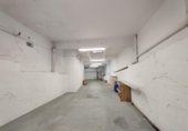 Local comercial en venta con 166m² en Bilbao, en la zona de San Pedro de Deusto, Camino Ugaskobidea foto