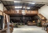 678m² warehouse industrial for sale in Segovia, Calle del Gremio de los Cinteros photo
