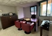 130m² bureau pour vente à Algésiras, Avenida de la Hispanidad photo