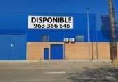 400m² warehouse for sale in Aldaya, Calle del Montdúver photo