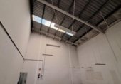 400m² warehouse for sale in Aldaya, Calle del Montdúver photo