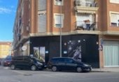 Local comercial en venta con 120m² en Tabernes Blanques, Calle Practicante Vicente Fajardo foto