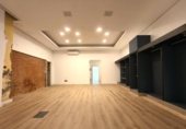 Local comercial en venta con 94m² en Badajoz, en la zona de San Roque, Calle Trasera Colón foto