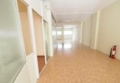 Local comercial
en venda
amb 223m² a Cornellà de Llobregat, Carrer de Vistalegre foto