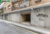Local comercial en venta con 28m² en Granada, Camino de Ronda foto
