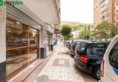 Local comercial en venta con 90m² en Granada, Calle Real de Málaga foto
