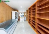 Local comercial en venta con 90m² en Granada, Calle Real de Málaga foto