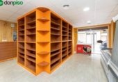 Local comercial en venta con 90m² en Granada, Calle Real de Málaga foto