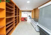 Local comercial en venta con 90m² en Granada, Calle Real de Málaga foto