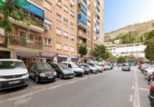 Local comercial en venta con 90m² en Granada, Calle Real de Málaga foto