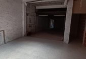 Local comercial en venta con 102m² en Pineda de Mar, Carrer de la Guàrdia foto