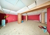 415m² commercial premises for sale in Granada, Camino de Ronda photo