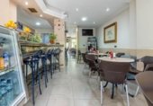 Cafeteria
en venda
amb 45m² a Granada, a la zona de Els Vergels, Plaza Fontiveros foto