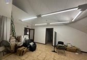 Local comercial en venta con 410m² en Cerdanyola del Vallès, Fontetes foto