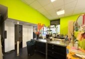 Local comercial
en venda
amb 90m² a Santiago de Compostel·la, a la zona de Cornes, Rúa da República Arxentina foto