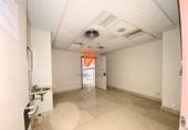 Local comercial en venta con 365m² en Santiago de Compostela, en la zona de O Cotaredo, Rúa das Fontiñas foto