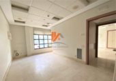 Local comercial en venta con 365m² en Santiago de Compostela, en la zona de O Cotaredo, Rúa das Fontiñas foto
