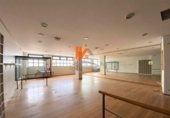 Local comercial en venta con 365m² en Santiago de Compostela, en la zona de O Cotaredo, Rúa das Fontiñas foto