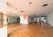 Local comercial en venta con 365m² en Santiago de Compostela, en la zona de O Cotaredo, Rúa das Fontiñas foto