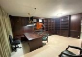 Oficina en venta con 175m² en Santiago de Compostela, Rúa Senra foto